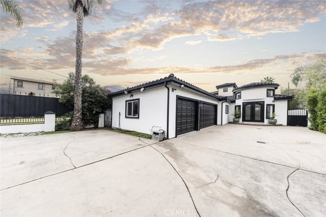 5157 Avenida Oriente, Tarzana, CA 91356 — photo 5 of 69