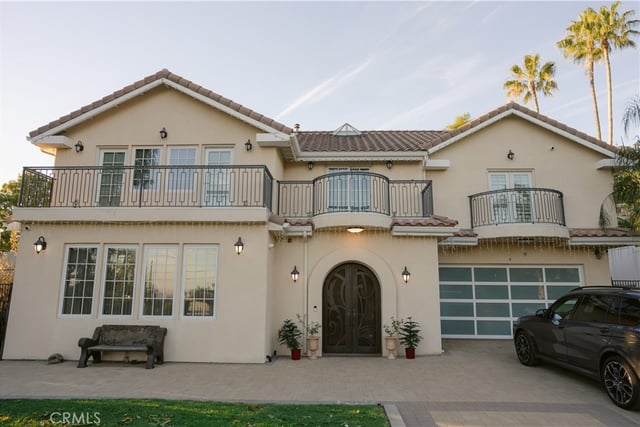 1135 E Verdugo Avenue, Burbank, CA 91501 — photo 2 of 63