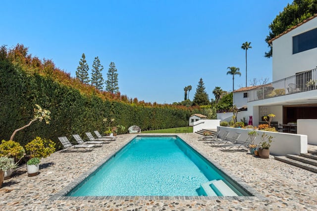 211 S Muirfield Road, Los Angeles, CA 90004 — photo 20 of 38