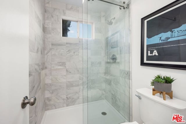 2002 4th Street 211, Santa Monica, CA 90405 — photo 10 of 16