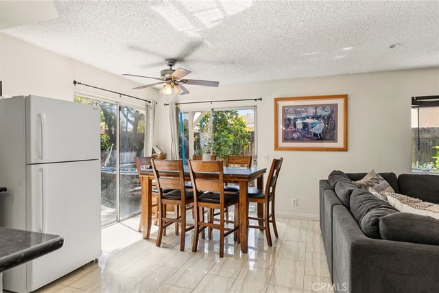 11545 Honeyglen, Pacoima, CA 91331 — photo 8 of 28