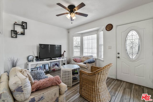 1414 W 54th Street, Los Angeles, CA 90062 — photo 17 of 30