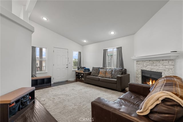 21500 Lassen 180, Chatsworth, CA 91311 — photo 10 of 23