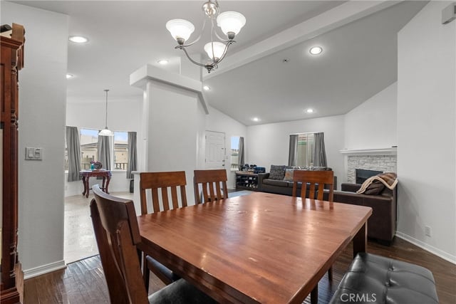 21500 Lassen 180, Chatsworth, CA 91311 — photo 7 of 23
