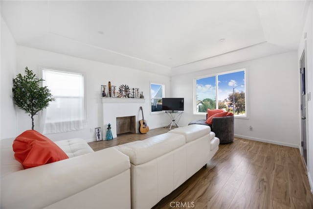 7037 Cimarron Street, Los Angeles, CA 90047 — photo 8 of 24