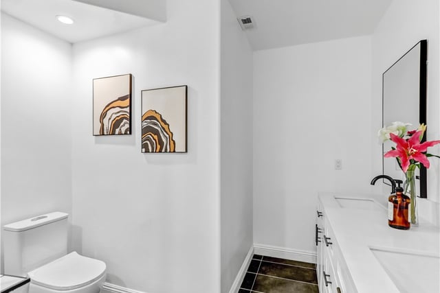 1333 S Beverly Glen Boulevard 402, Los Angeles, CA 90024 — photo 18 of 34
