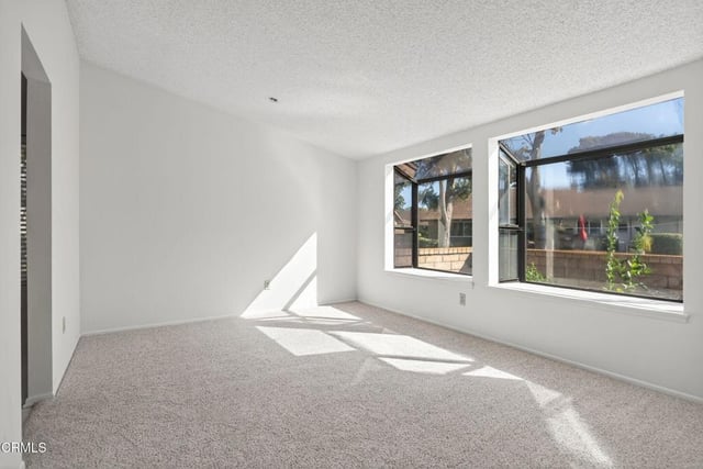 17164 Village 17, Camarillo, CA 93012 — photo 8 of 52
