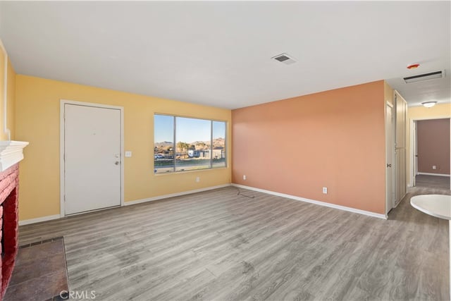 40020 176th Street E, Palmdale, CA 93591 — photo 8 of 31