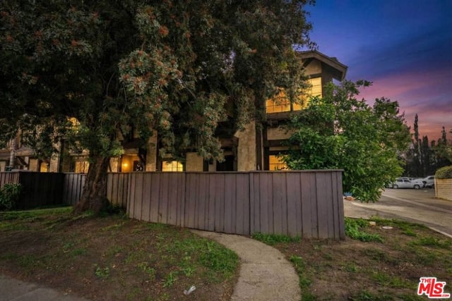 14924 Nordhoff Street 6, North Hills, CA 91343 — photo 40 of 40