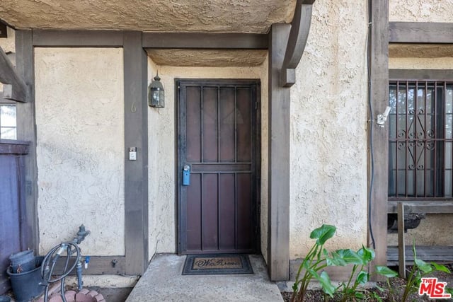 14924 Nordhoff Street 6, North Hills, CA 91343 — photo 5 of 40