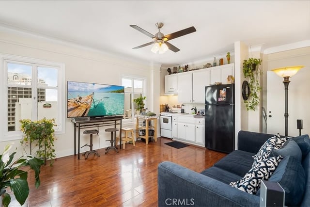 140 Linden 962, Long Beach, CA 90802 — photo 11 of 20