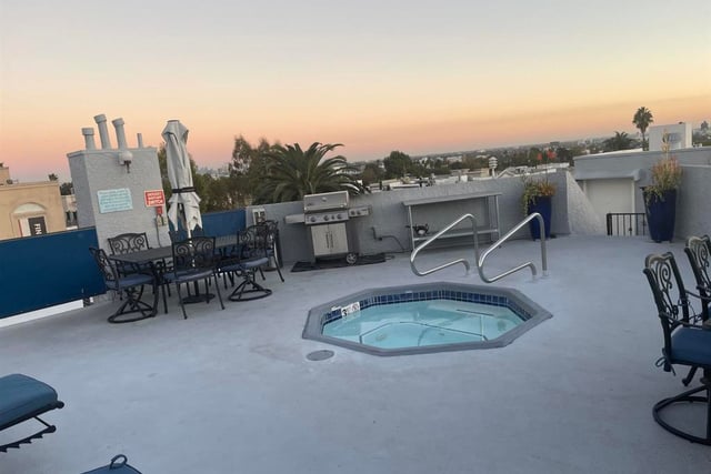 1355 N Sierra Bonita Avenue 204, West Hollywood, CA 90046 — photo 33 of 48