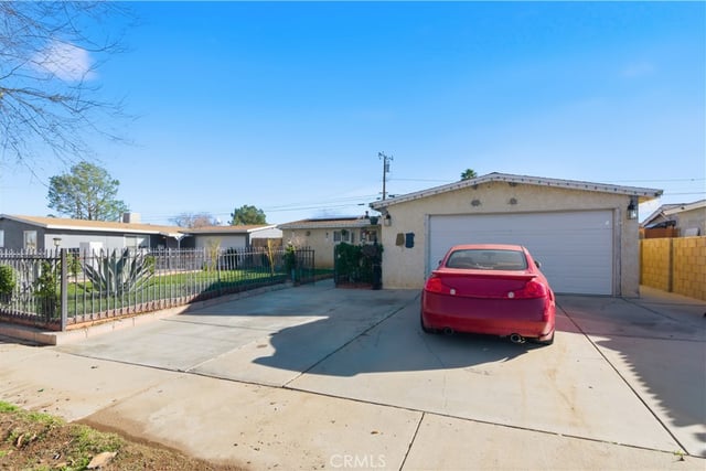 44022 Stanridge Avenue, Lancaster, CA 93535 — photo 2 of 32