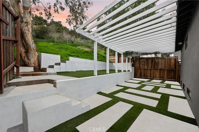 3947 Sumac Drive, Sherman Oaks, CA 91403 — photo 23 of 23