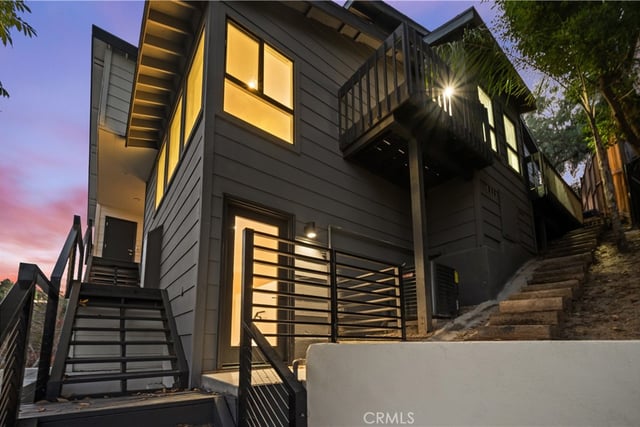 3947 Sumac Drive, Sherman Oaks, CA 91403 — photo 3 of 23