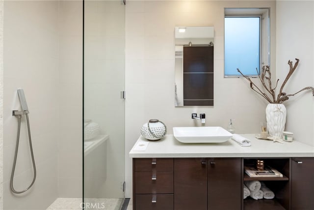 29 W Neapolitan, Long Beach, CA 90803 — photo 12 of 23