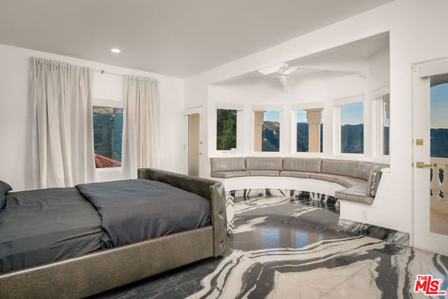 25665 Mulholland Highway, Calabasas, CA 91302 — photo 30 of 39
