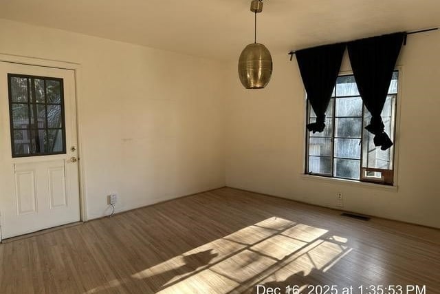 1295 Loma Vista, Pomona, CA 91768 — photo 17 of 39