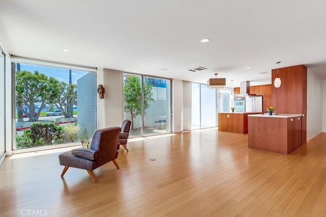 2999 E Ocean Boulevard 120, Long Beach, CA 90803 — photo 7 of 33