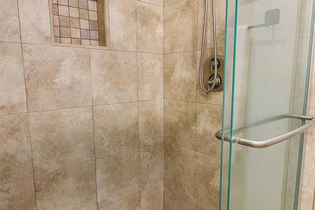 2735 Los Pinos Circle, Camarillo, CA 93012 — photo 39 of 75