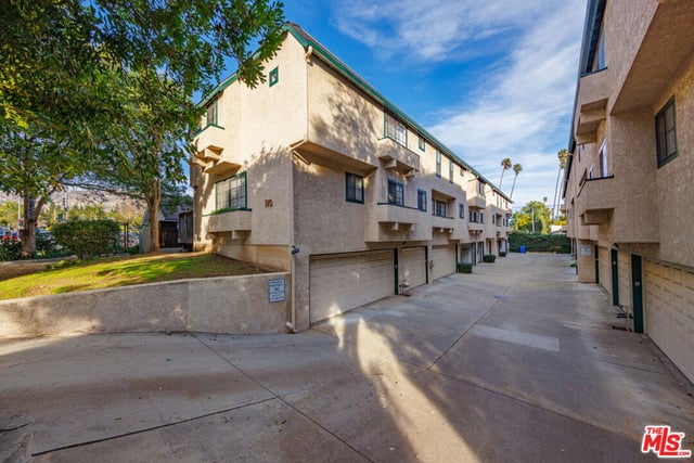 170 N Sierra Bonita Avenue 4, Pasadena, CA 91106 — photo 36 of 38