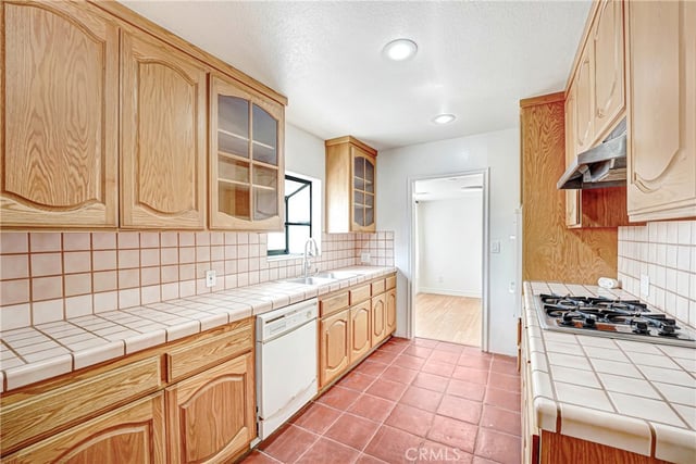 1009 S Rimpau, Los Angeles, CA 90019 — photo 9 of 31