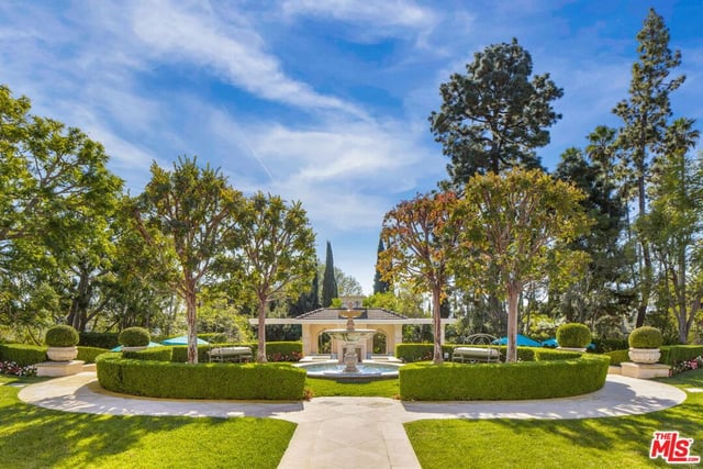 400 St Cloud Road, Los Angeles, CA 90077 — photo 4 of 27