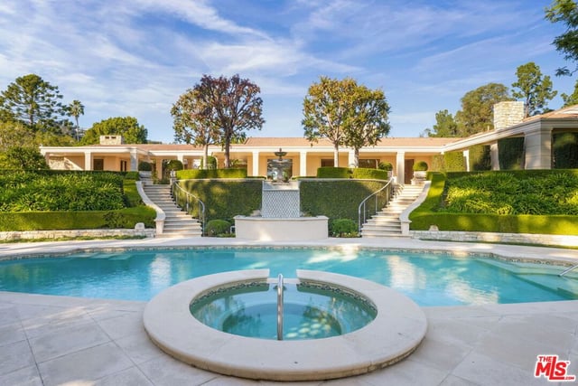 400 St Cloud Road, Los Angeles, CA 90077 — photo 8 of 27