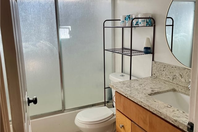 6558 S Van Ness, Los Angeles, CA 90047 — photo 7 of 9