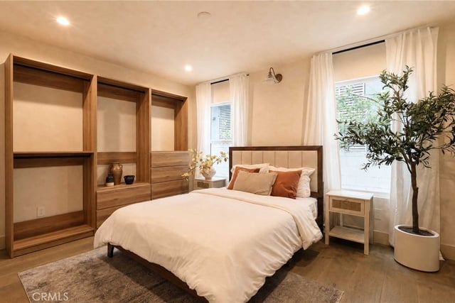 7142 Marshfield, Los Angeles, CA 90046 — photo 14 of 26
