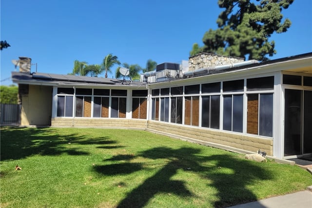 7015 N Atlantic Place, Long Beach, CA 90805 — photo 12 of 74