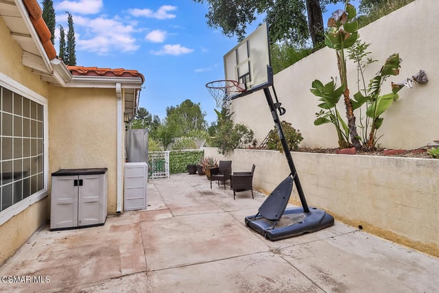 4120 Carrizal Road, Woodland Hills, CA 91364 — photo 36 of 40