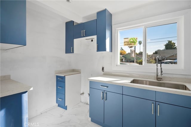 1257 W Vernon, Los Angeles, CA 90037 — photo 10 of 32