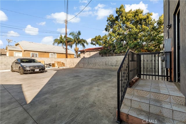 1257 W Vernon, Los Angeles, CA 90037 — photo 2 of 32