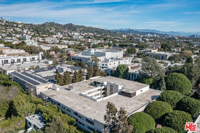 1015 N Kings Road 110, West Hollywood, CA 90069 — photo 34 of 36