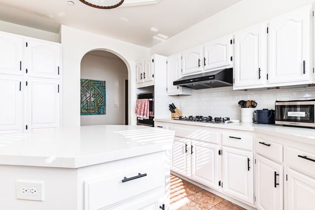 7449 Studio Road, Canoga Park, CA 91304 — photo 15 of 67