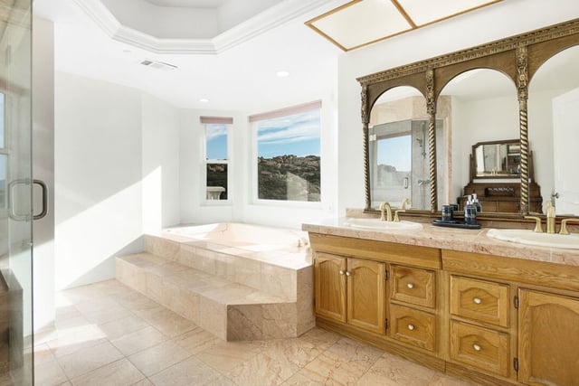 7449 Studio Road, Canoga Park, CA 91304 — photo 40 of 67