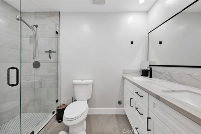 16052 16050 Bahama Street, North Hills, CA 91343 — photo 13 of 25