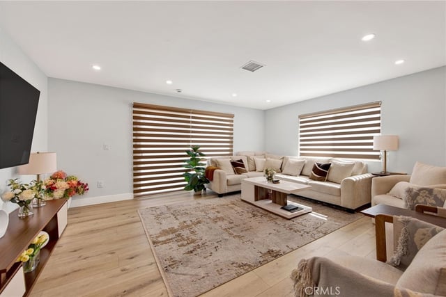 16052 16050 Bahama Street, North Hills, CA 91343 — photo 5 of 25