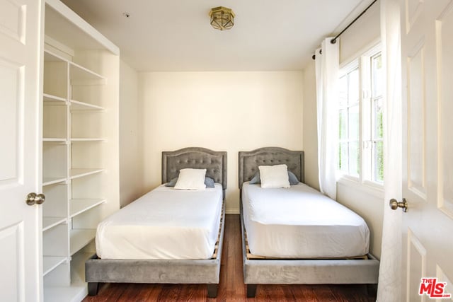 8032 Willow Glen Road, Los Angeles, CA 90046 — photo 18 of 25