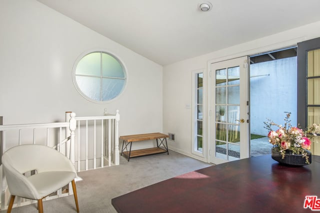 8032 Willow Glen Road, Los Angeles, CA 90046 — photo 22 of 25