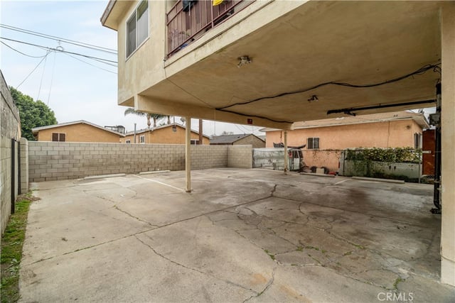 154 E 82nd Place, Los Angeles, CA 90003 — photo 6 of 24