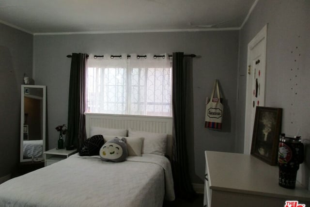 1829 W 84th Place, Los Angeles, CA 90047 — photo 25 of 36