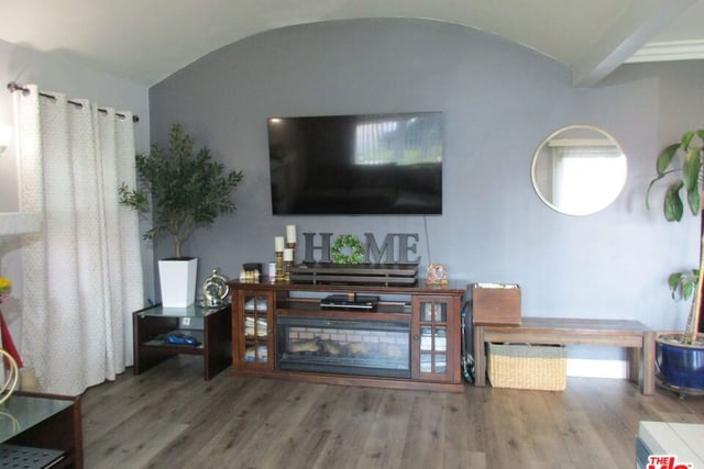 1829 W 84th Place, Los Angeles, CA 90047 — photo 6 of 36