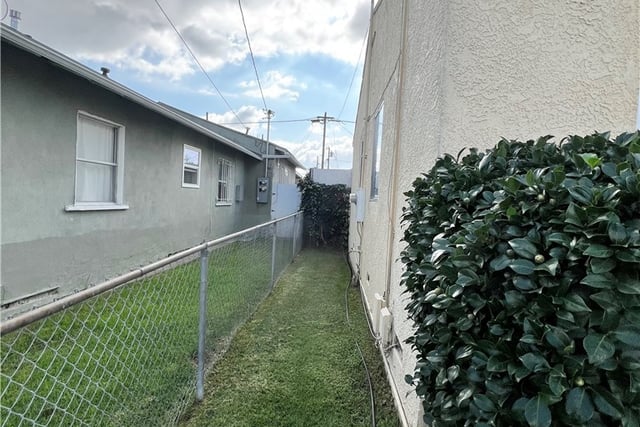 940 W Brazil, Compton, CA 90220 — photo 2 of 11