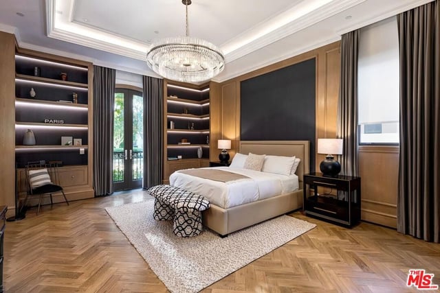 610 N Rodeo Drive, Beverly Hills, CA 90210 — photo 14 of 38