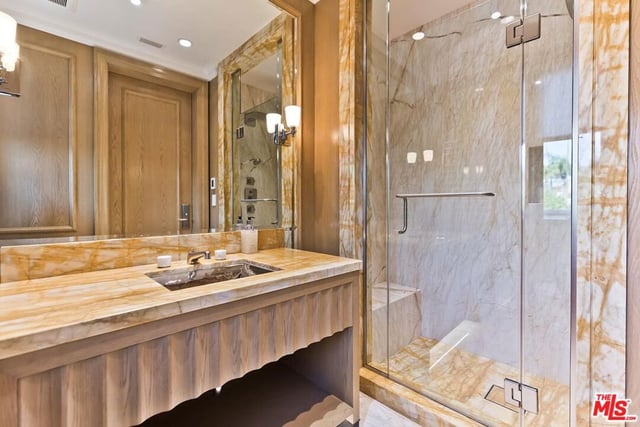 610 N Rodeo Drive, Beverly Hills, CA 90210 — photo 21 of 38