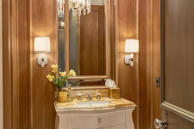 610 N Rodeo Drive, Beverly Hills, CA 90210 — photo 5 of 38