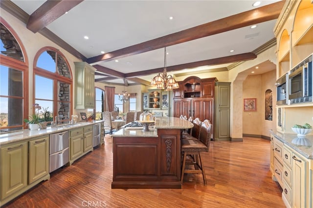 4 Yellow Brick Rd, Rancho Palos Verdes, CA 90275 — photo 13 of 40
