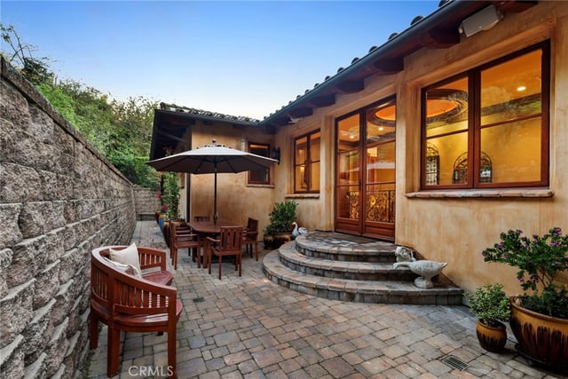 4 Yellow Brick Rd, Rancho Palos Verdes, CA 90275 — photo 34 of 40